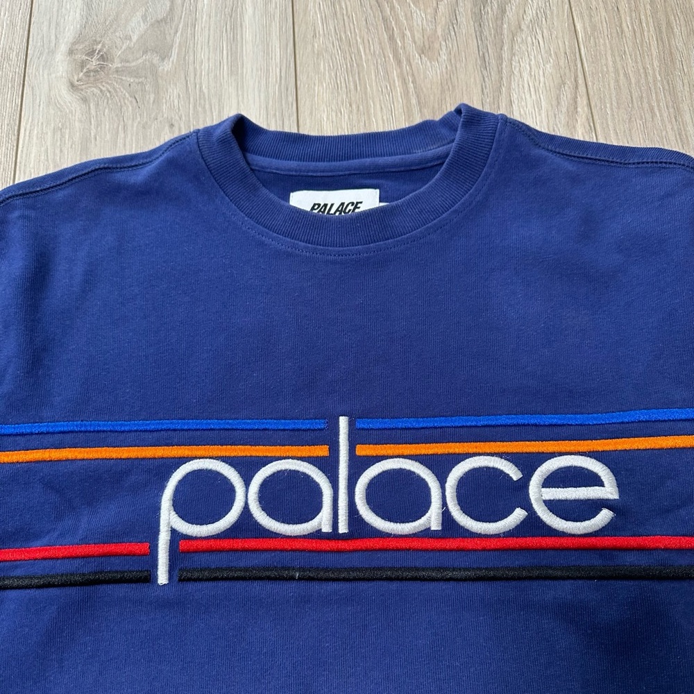 PALACE Blue Crewneck Sweater with Logo. - Picture 2 of 4